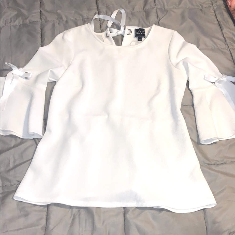 White flowy blouse